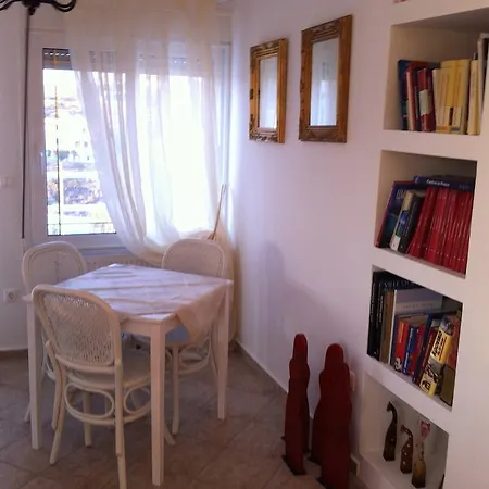 Appartement Family Ammoudi With Shared Mini-pool *